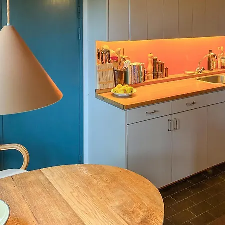 2 Bedroom Stunning In